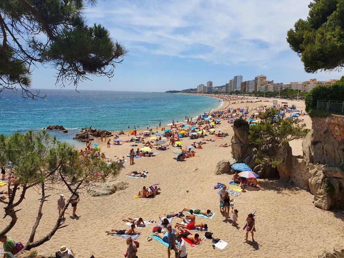 Faro Solo Para Mujeres Castell-Castell-Platja d'Aro Buitenkant foto